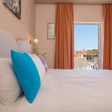 Mary Elen Boutique 4* Argassi